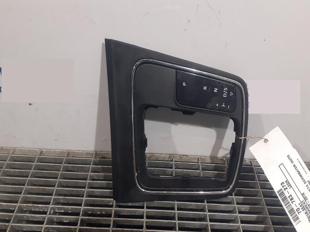 bontott SEAT LEON Váltókar Keret