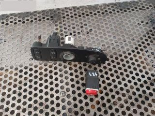 bontott SEAT LEON Vészvillogó Kapcsoló