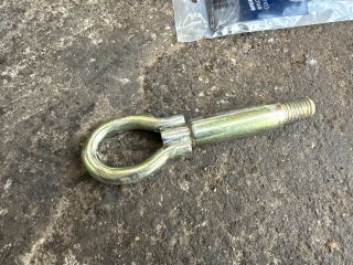 bontott SEAT LEON Vonószem