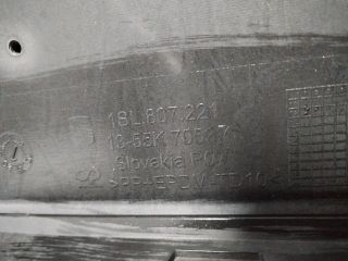 bontott SEAT Mii Első Lökhárító (Üresen)