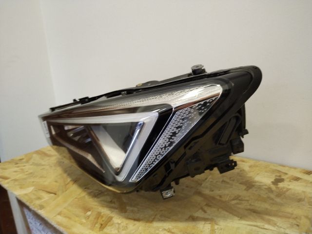 bontott SEAT TARRACO Bal Fényszóró