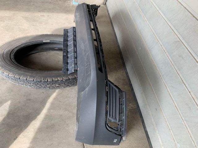 bontott SEAT TARRACO Első Lökhárító (Üresen)