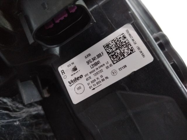 bontott SEAT TARRACO Jobb Fényszóró