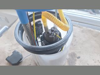 bontott SEAT TOLEDO Üzemanyag Szivattyú