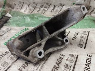 bontott SEAT TOLEDO Váltó Tartó Bak (Pozíciófüggetlen)