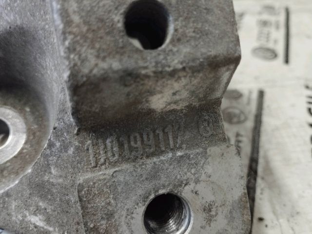 bontott SEAT TOLEDO Váltó Tartó Bak (Pozíciófüggetlen)