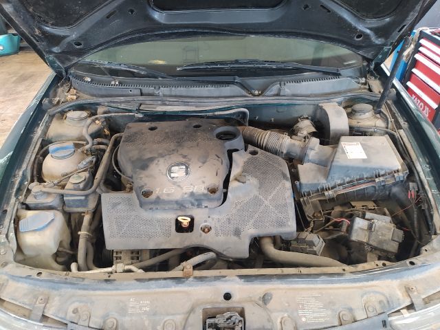 bontott SEAT TOLEDO Bal első Fékkengyel