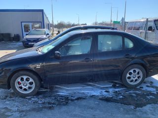 bontott SEAT TOLEDO Bal első Féknyereg Munkahengerrel