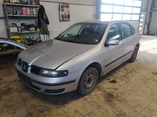 bontott SEAT TOLEDO Bal hátsó Lengéscsillapító