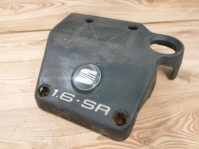 bontott SEAT TOLEDO Felső Motorburkolat