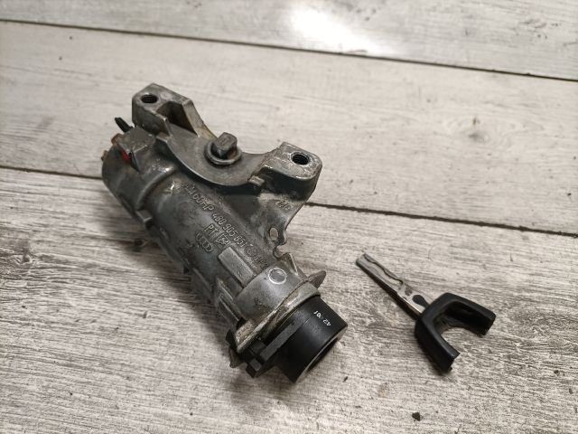 bontott SEAT TOLEDO Gyújtáskapcsoló