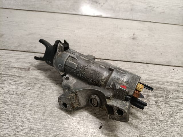 bontott SEAT TOLEDO Gyújtáskapcsoló