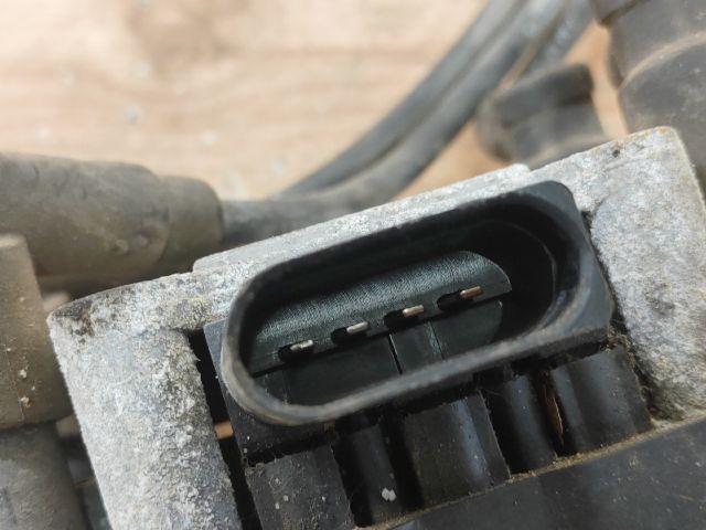 bontott SEAT TOLEDO Gyújtótrafó