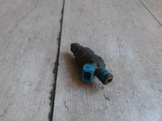 bontott SEAT TOLEDO Porlasztó (1 db)