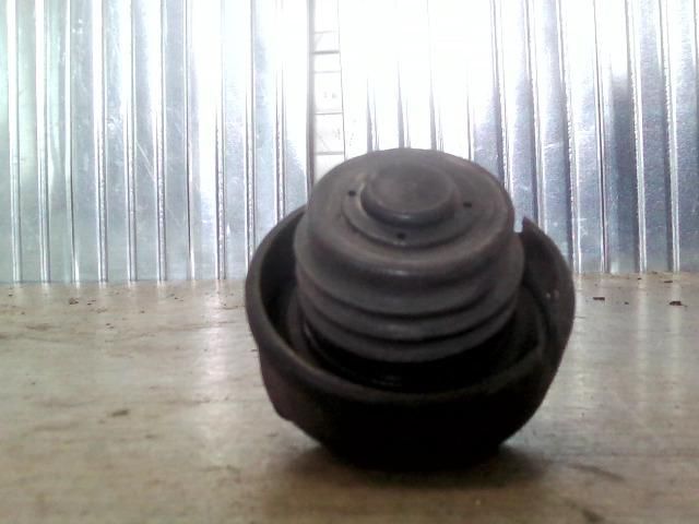 bontott SEAT TOLEDO Tanksapka