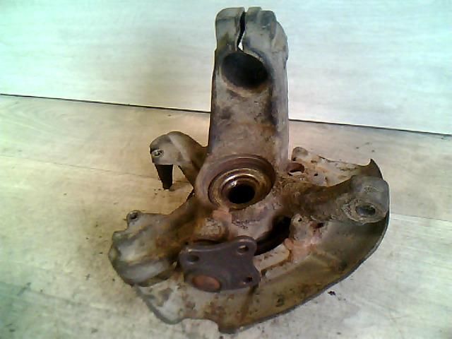 bontott SEAT TOLEDO Jobb első Csonkállvány Kerékaggyal