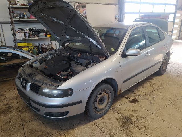 bontott SEAT TOLEDO Jobb első Fékkengyel