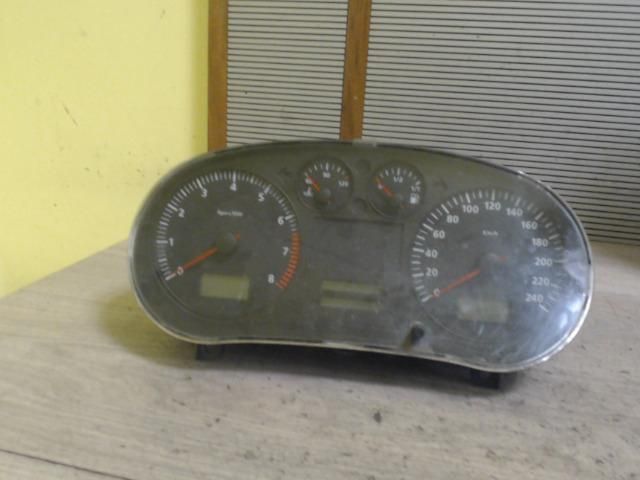 bontott SEAT TOLEDO Kilométeróra