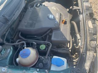 bontott SEAT TOLEDO Motor (Fűzött blokk hengerfejjel)