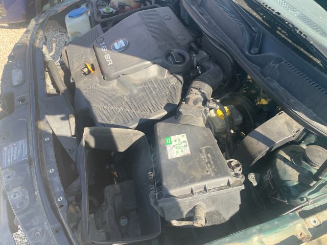 bontott SEAT TOLEDO Motor (Fűzött blokk hengerfejjel)