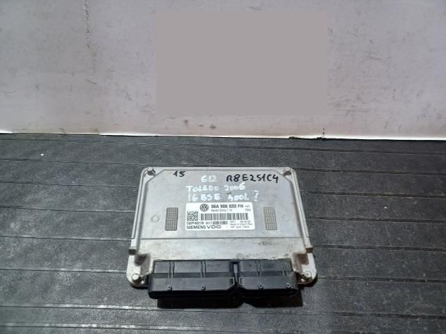 bontott SEAT TOLEDO Motorvezérlő