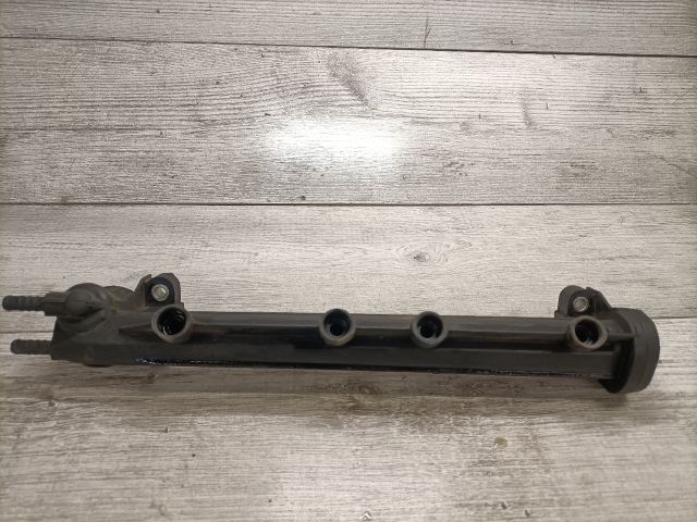 bontott SEAT TOLEDO Porlasztó Sor / Híd