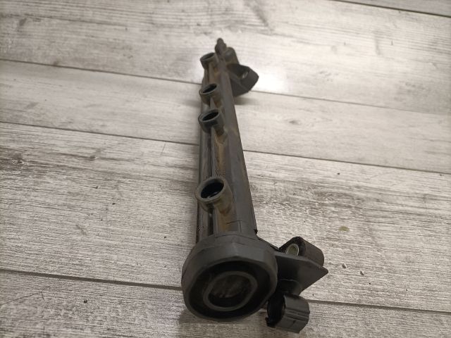 bontott SEAT TOLEDO Porlasztó Sor / Híd