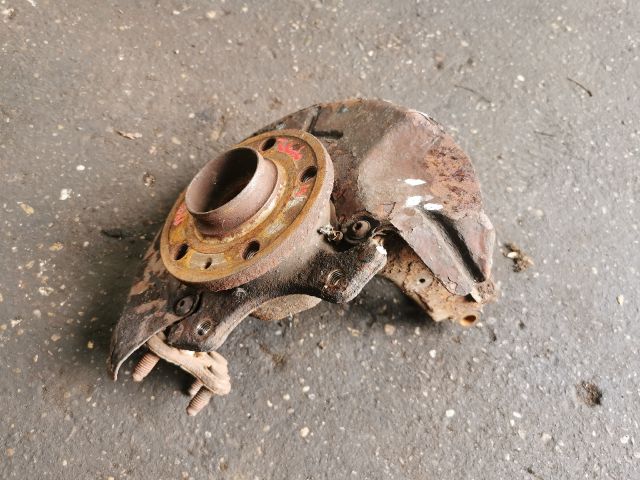 bontott SEAT TOLEDO Jobb első Csonkállvány Kerékaggyal