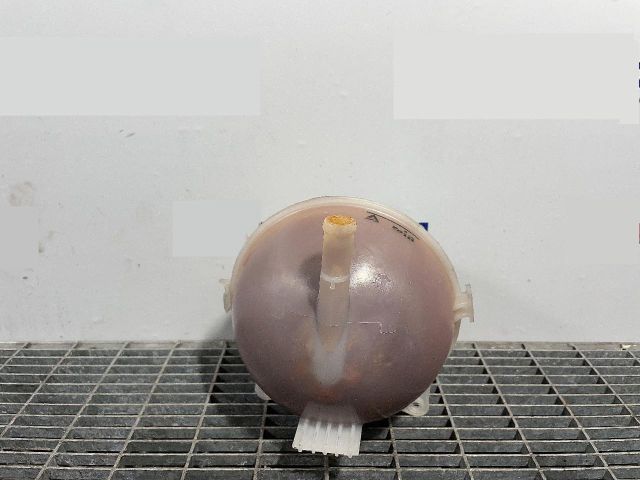 bontott SEAT TOLEDO Kiegyenlítő Tartály