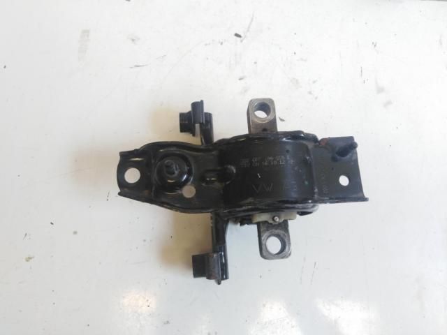 bontott SEAT TOLEDO Váltó Tartó Bak (Pozíciófüggetlen)