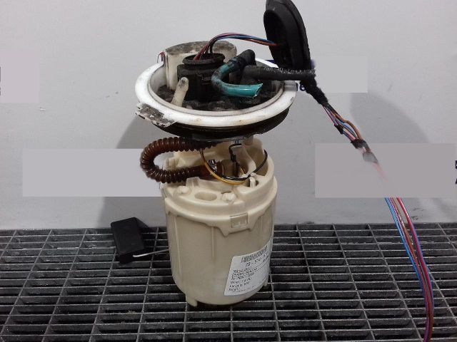 bontott SEAT TOLEDO Üzemanyag Szivattyú