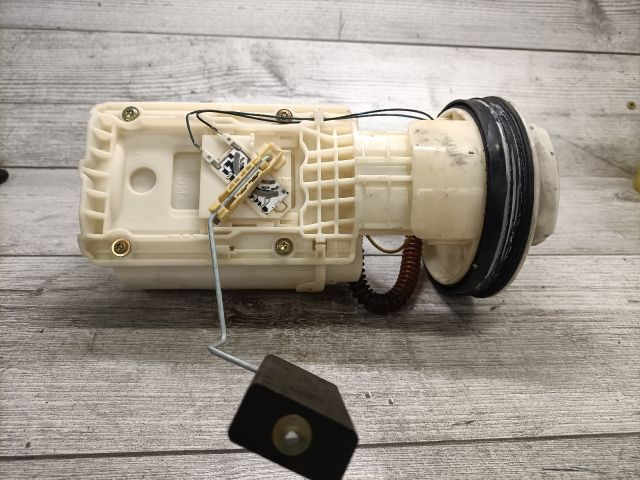 bontott SEAT TOLEDO Üzemanyag Szivattyú