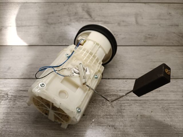 bontott SEAT TOLEDO Üzemanyag Szivattyú