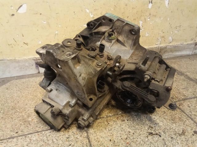 bontott SEAT TOLEDO Váltó (Mechanikus)