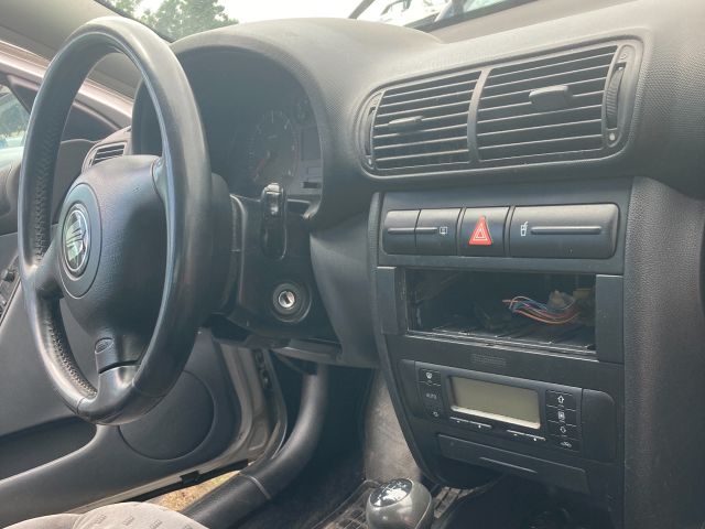 bontott SEAT TOLEDO Bal első Gólyaláb (Lengécsillapító, Rugó)