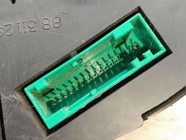 bontott SEAT TOLEDO Kilométeróra