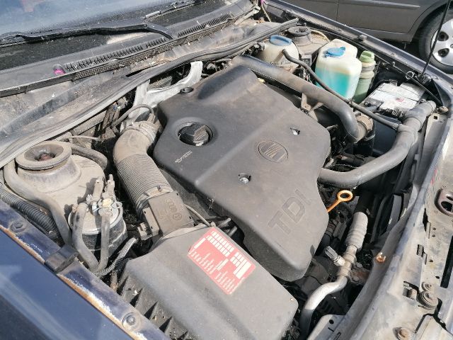 bontott SEAT TOLEDO Motor (Fűzött blokk hengerfejjel)