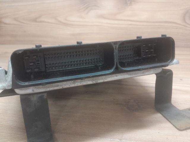 bontott SEAT TOLEDO Motorvezérlő