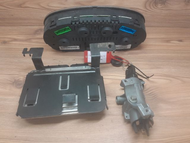 bontott SEAT TOLEDO Motorvezérlő