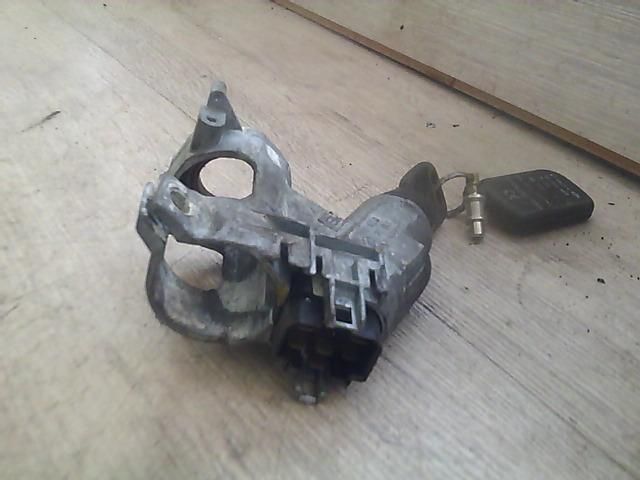 bontott SEAT TOLEDO Gyújtáskapcsoló