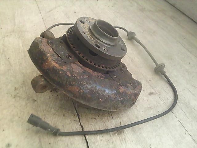 bontott SEAT TOLEDO Jobb első Csonkállvány Kerékaggyal