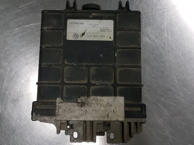 bontott SEAT TOLEDO Motorvezérlő