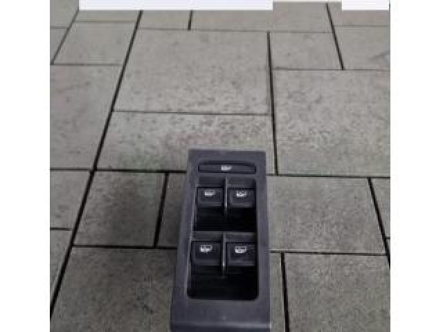 bontott SEAT TOLEDO Ablakemelő Kapcsoló Négyes / Kettes