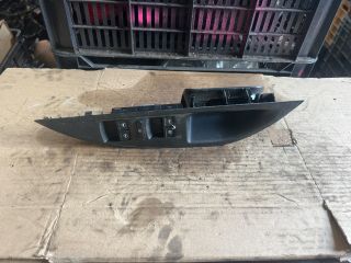 bontott SEAT TOLEDO Ablakemelő Kapcsoló Négyes / Kettes