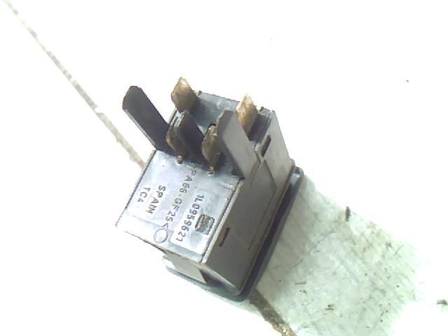 bontott SEAT TOLEDO Ablakfűtés Kapcsoló