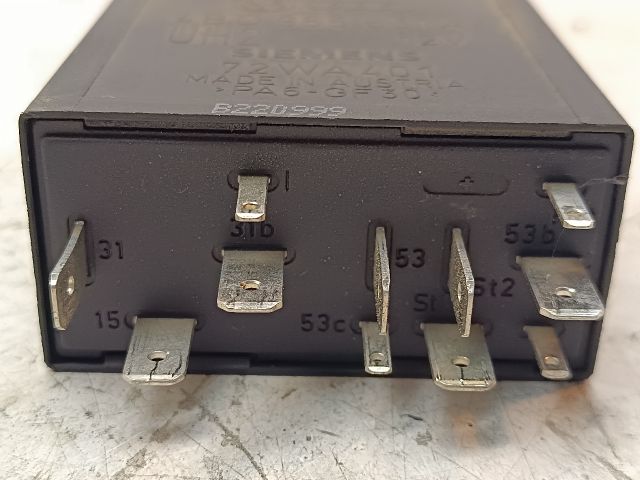 bontott SEAT TOLEDO Ablaktörlő Relé