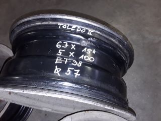 bontott SEAT TOLEDO Acélfelni Szett