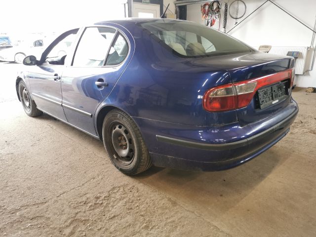 bontott SEAT TOLEDO Bal B Oszlop Burkolat