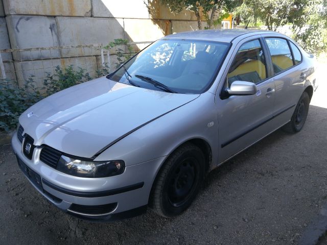 bontott SEAT TOLEDO Bal B Oszlop