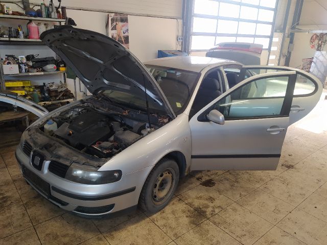 bontott SEAT TOLEDO Bal C Oszlop Burkolat